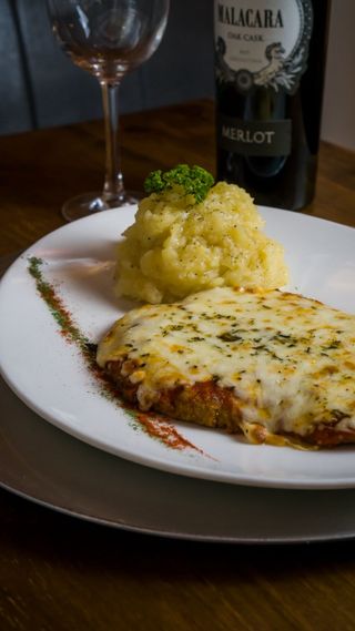Milanesa De Ternera Napolitana