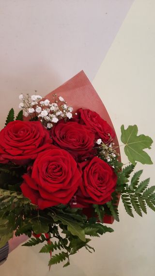 Bouquet 5 rose rosse 
