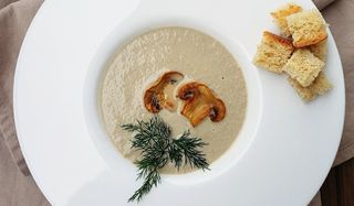 სოკოს კრემ სუპი