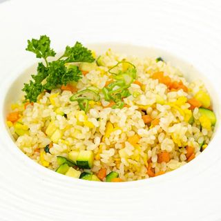 224 Riso saltato con verdure