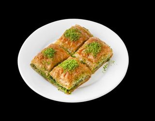 Пахлава с фисташками