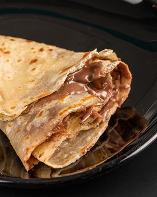 Clătită cu cremă de ciocolată