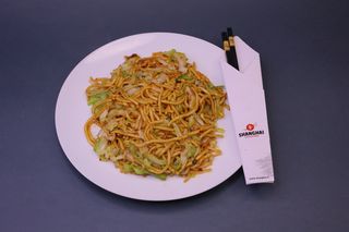 818. Nudle sa povrćem i jajima