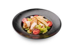 Salata Caesar cu pui