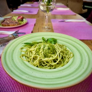 Спагети Ал Песто