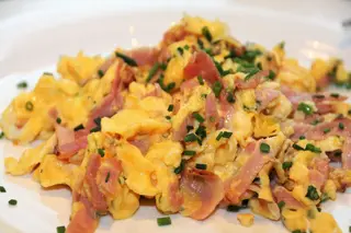 Omlet sa kobasicom