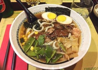 Ramen di manzo