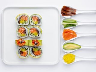 Fresh Salmon Roll (250g)