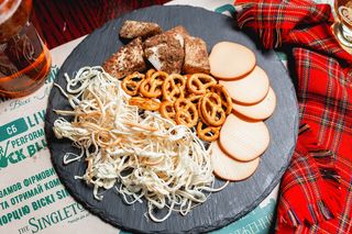 Плато копчених сирів (170г)