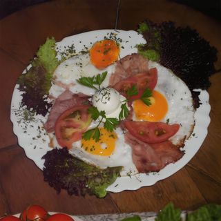 Ham and eggs