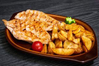 Piept de Pui la Gratar	