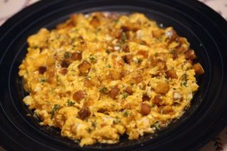 Ovos mexidos com farinheira