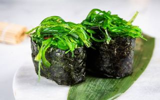 410.- Gunkan Wakame