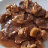 Ternera Con Champiñones