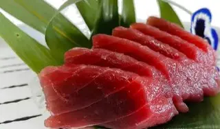 145. Sashimi tonno - 6 pezzi