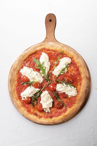 Пицца со страчателлой