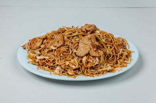 132. Спагети със свинско