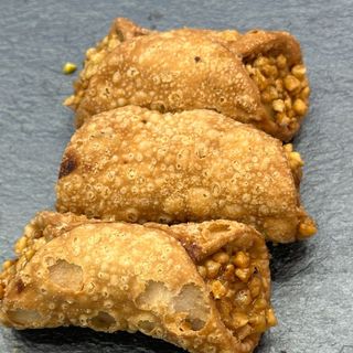Mini Cannoli cu caramel