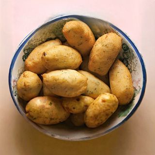 3 Pasteis de Bacalhau