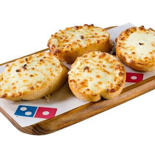 Pieczywo czosnkowe z serem