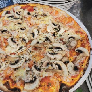 Pizza De CHAMPIÑONES  (30 Cm.)