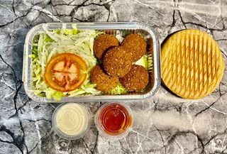 Plato Falafel