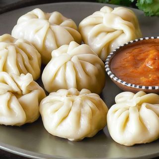 VEG MOMO ( 6 piz )