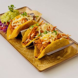 Taquitos Dorados De Pollo (3 Uds.)