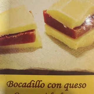 Bocadillo Con Queso