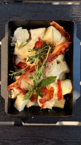 Галушки карбонара