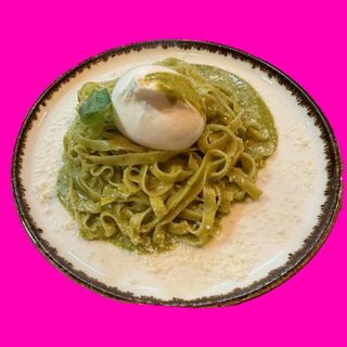 Tagliatella Pesto e Burrata