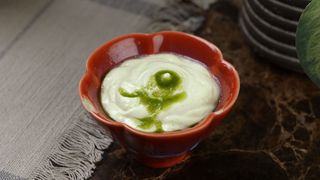 მაიო ნივრით და ზეითუნის ზეთით