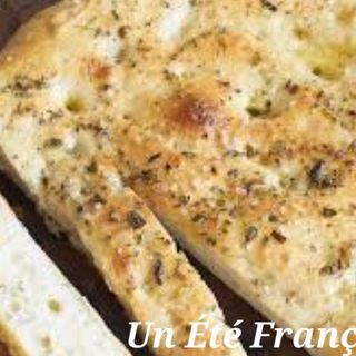 Cesta De Pan aïoli y tomate