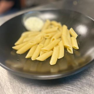 Pasta burro e Grana Padano tradizionale