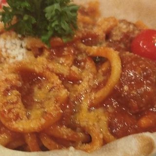 SPAGHETTI AL RAGÙ CON ALBONDIGAS