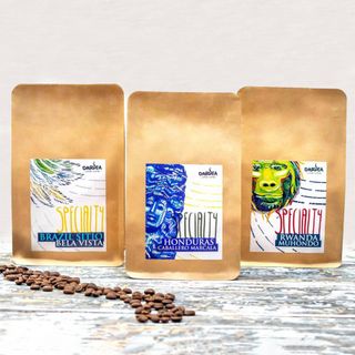 "Trzy wymiary smaku" Specialty 3x250g- zestaw kaw ziarnistych Darvea
