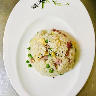 812 Riso alla cantonese