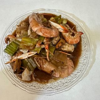 Mariscos variados salteados