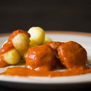 Albóndigas Carne (ración)