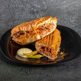 Донер в багете куриный
