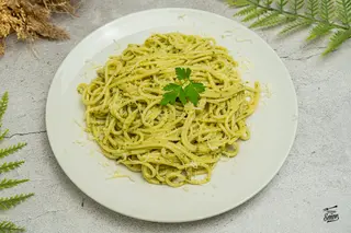 Espaguetis Pesto