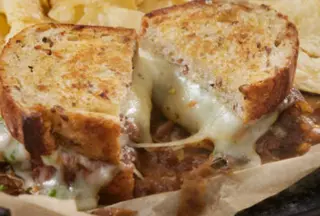 Sándwich de queso y cebolla