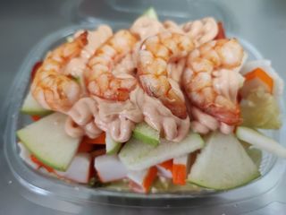 Ensalada de langostinos