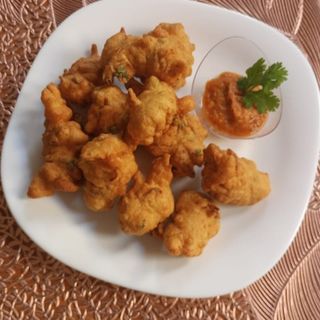 Bhajia za ndengu (Gram floor bhajia)