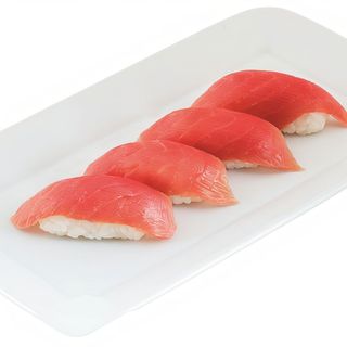 #72 Sushi atún (2 uds.)