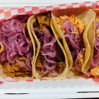 Tacos de Pollo Chilindron (4 Uds.)