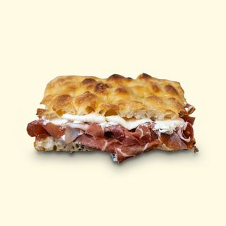 Focaccia crudo di Parma DOP 24 mesi burrata nostrana