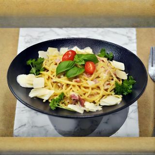 Zestaw Spaghetti Carbonara M + Coca cola 0,5l