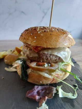 Hamburguesa Gourmet De La Finca (New)