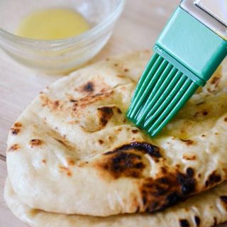 Naan Mantequilla